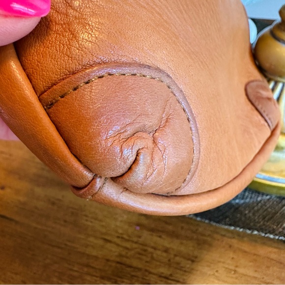 LEATHER STONE MOUNTAIN CROSSBODY BAG GREAT COND LIGHT WEIGHT EVERYDAY PURSE - Picture 6 of 8